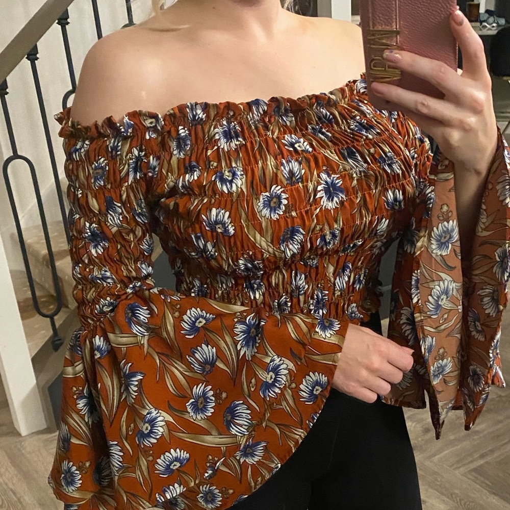 Fall dramatic sleeve stop